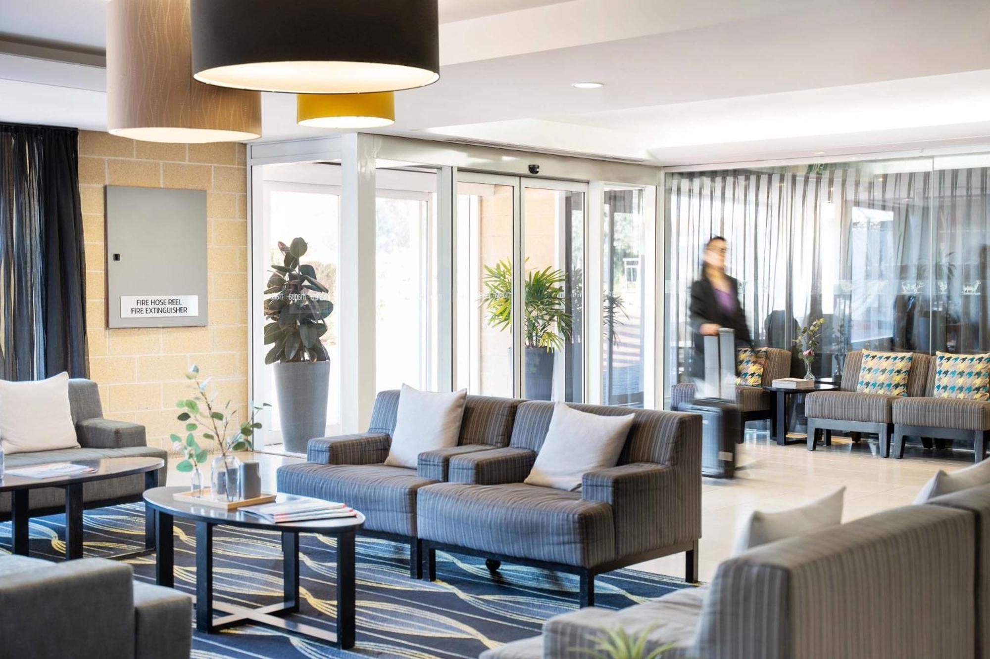 Mantra On Northbourne Lejlighedshotel Canberra Eksteriør billede