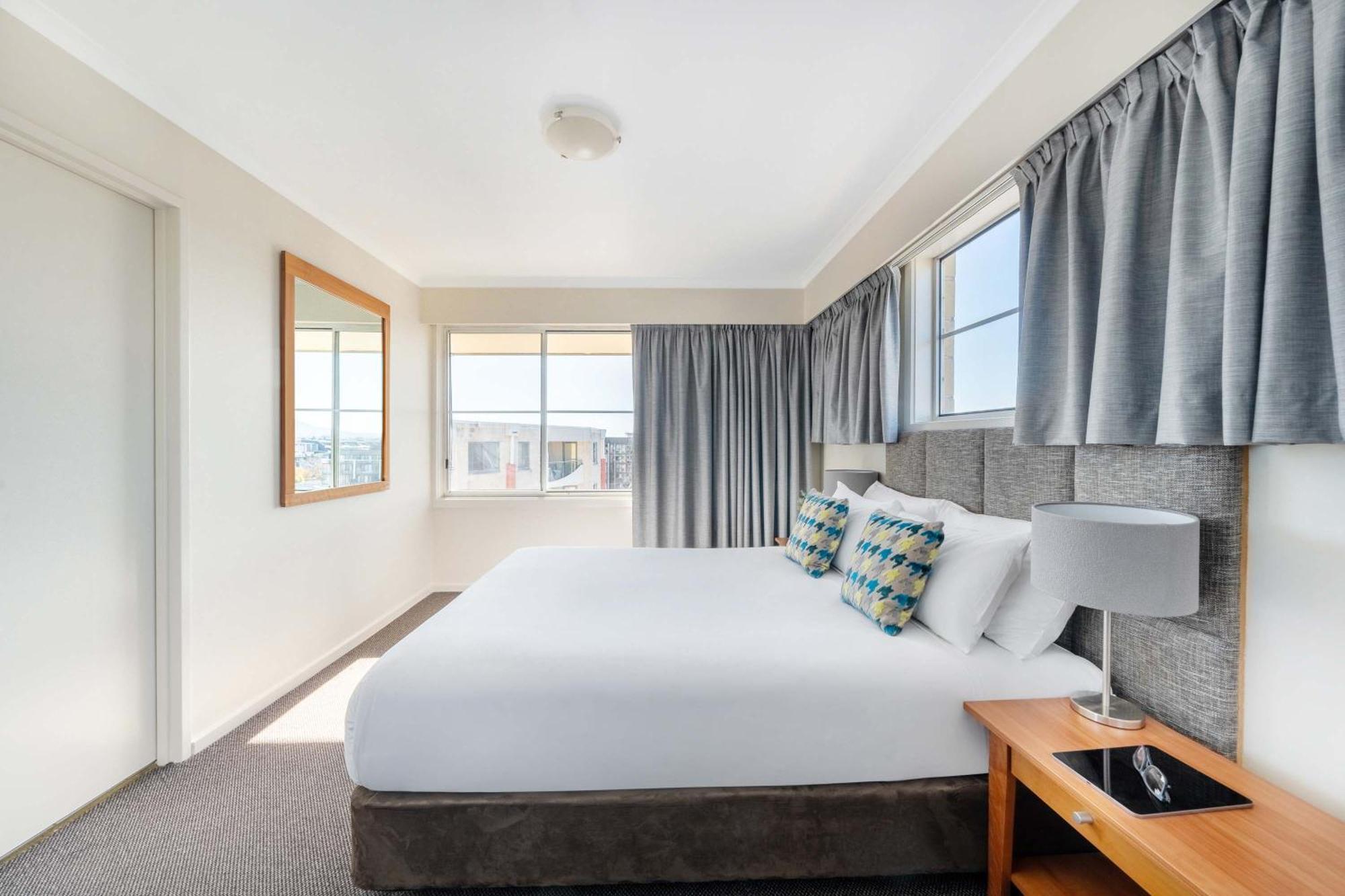 Mantra On Northbourne Lejlighedshotel Canberra Eksteriør billede