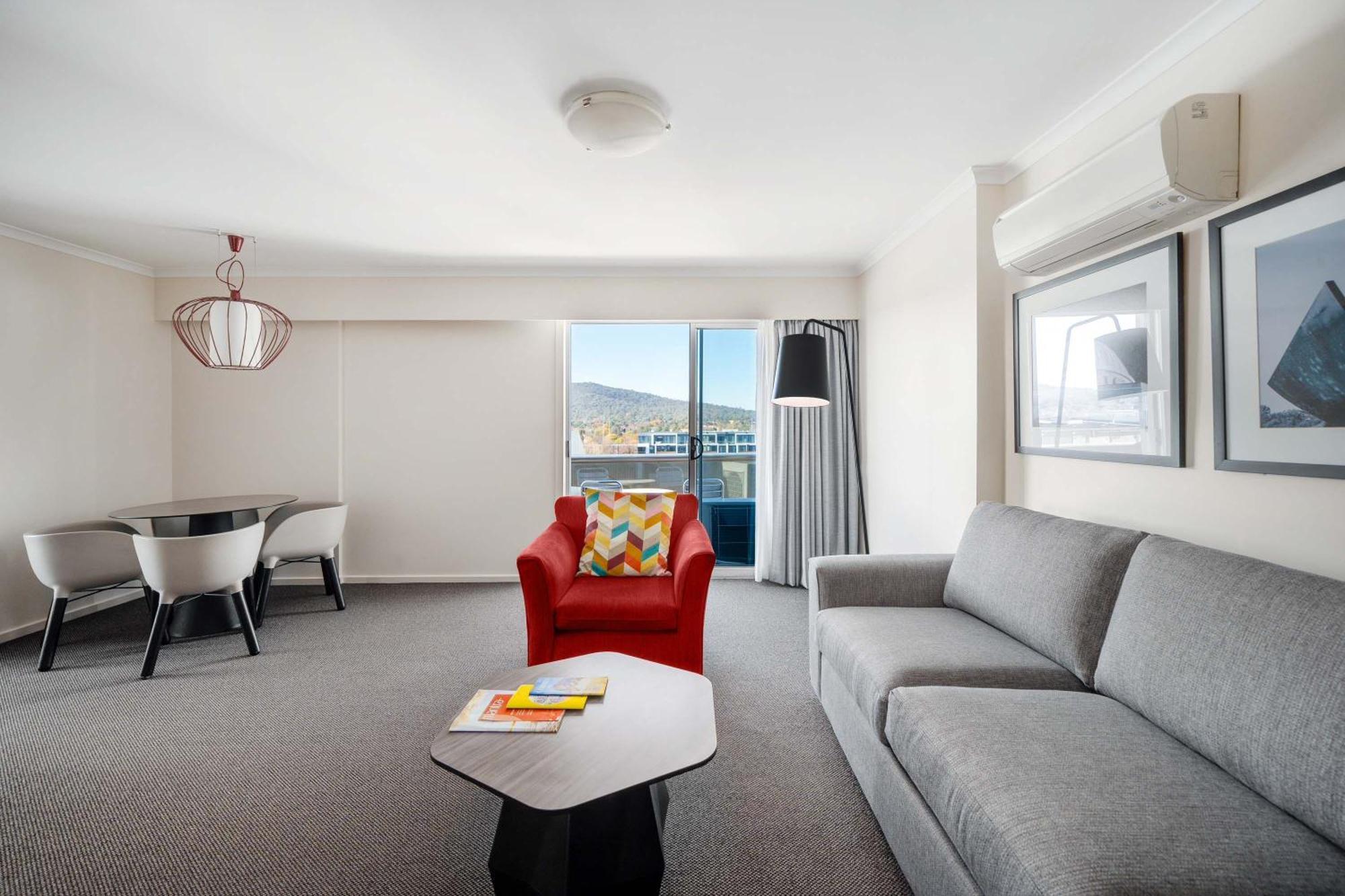 Mantra On Northbourne Lejlighedshotel Canberra Eksteriør billede